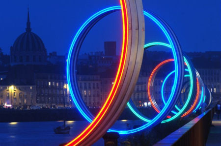 Daniel-buren-et-patrick-bouchain-les-anneaux-nantes-oeuvre-perenne-estuaire-2007